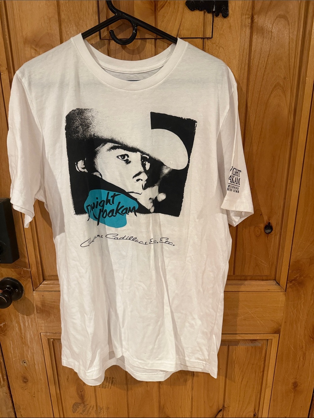 White Short-Sleeve Graphic Tee with Teal Accent